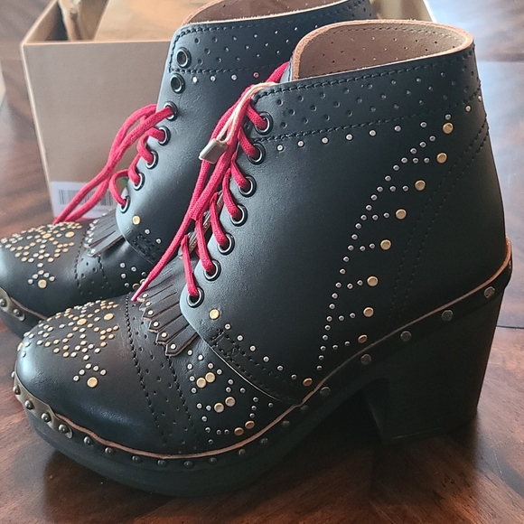 Burberry Antrim Clogs booties Just Awesome - Picture 2 of 9